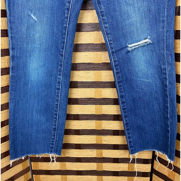 MADEWELL| Medium Wash 27 Jeans distressed - Picture 4 of 7